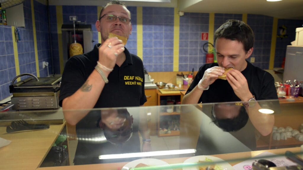 Jakub Ptačin a Deaf Kebab