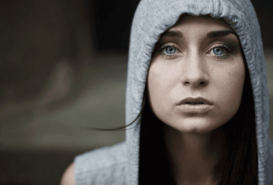 Portret v exterieri Majo Elias