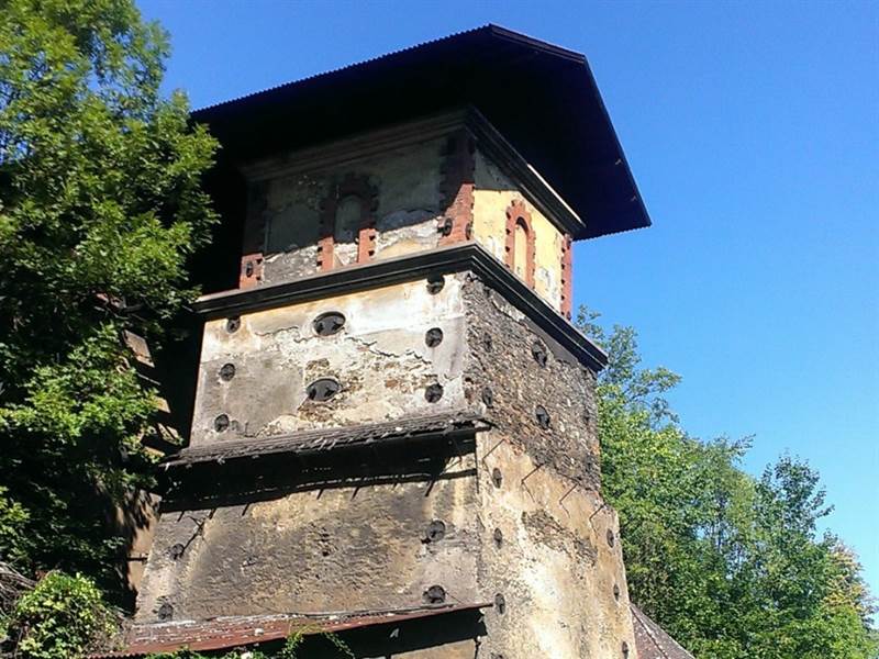 [lnk url="http://www.vypadni.sk/sk/huta-etelka"]Zdroj: Vypadni.sk, Autor: Vladimír Držík[/lnk]