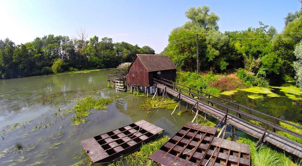 [lnk url=“https://www.youtube.com/watch?v=1kWP8_63PWk”]Zdroj: YouTube[/lnk]